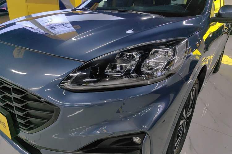 Used Ford Escape 2020 EcoBoost 245 Four-Wheel Drive ST-LINE Deluxe Edition Left Front Headlight