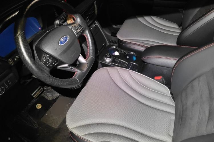 Used Ford Escape 2020 EcoBoost 245 Four-Wheel Drive ST-LINE Deluxe Edition Left Front Seat