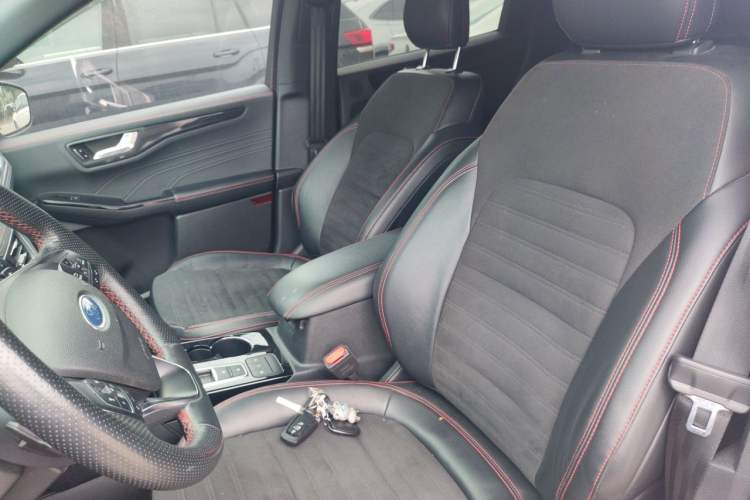 Used Ford Escape 2020 EcoBoost 245 Four-Wheel Drive ST-LINE Deluxe Edition Left Front Seat