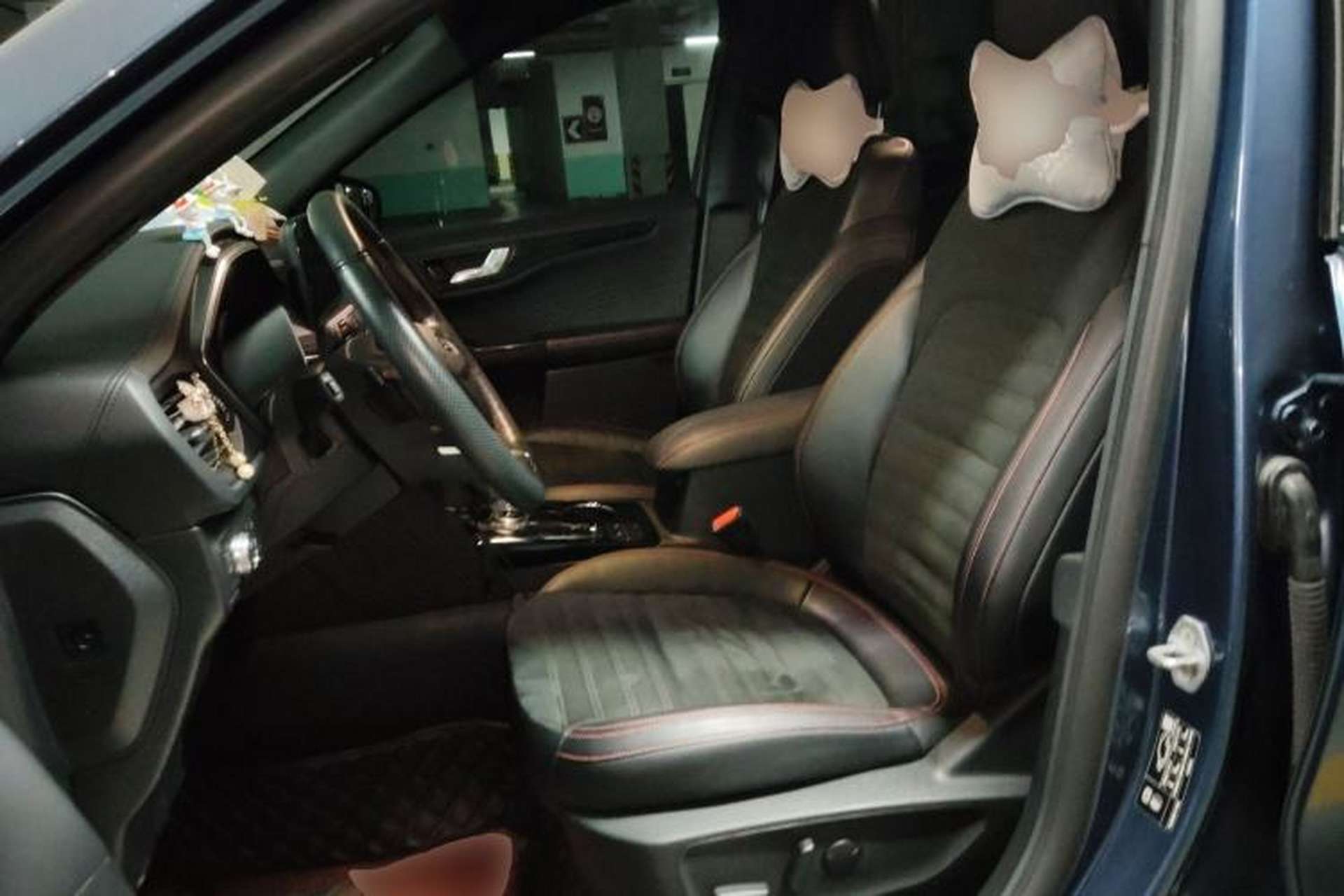 Used Ford Escape 2020 EcoBoost 245 Four-Wheel Drive ST-LINE Deluxe Edition Left Front Seat