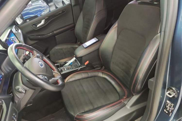 Used Ford Escape 2020 EcoBoost 245 Four-Wheel Drive ST-LINE Deluxe Edition Left Front Seat