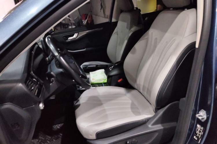 Used Ford Escape 2020 EcoBoost 245 4x4 Enjoyment Model Left Front Seat