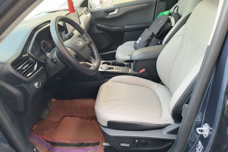 Used Ford Escape 2020 EcoBoost 245 Two-Wheel Drive Smart & Enjoyment Model Left Front Seat