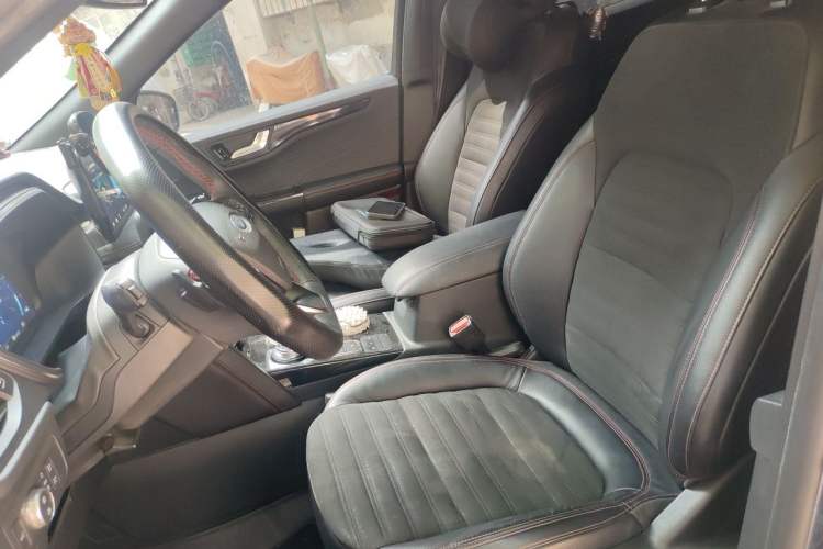 Used Ford Escape 2020 EcoBoost 245 Four-Wheel Drive ST-LINE Deluxe Edition Left Front Seat