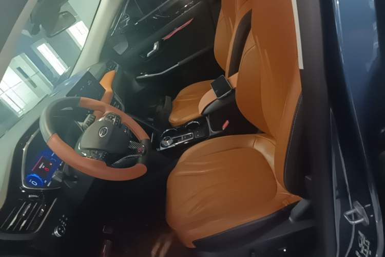 Used Ford Escape 2020 EcoBoost 245 Two-Wheel Drive Smart & Enjoyment Model Left Front Seat