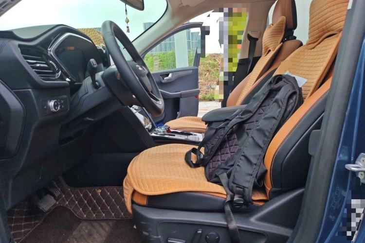 Used Ford Escape 2020 EcoBoost 245 Four-Wheel Drive Luxury Edition Left Front Seat