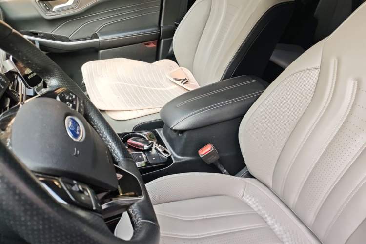 Used Ford Escape 2020 EcoBoost 245 Two-Wheel-Drive Titanium Edition Left Front Seat