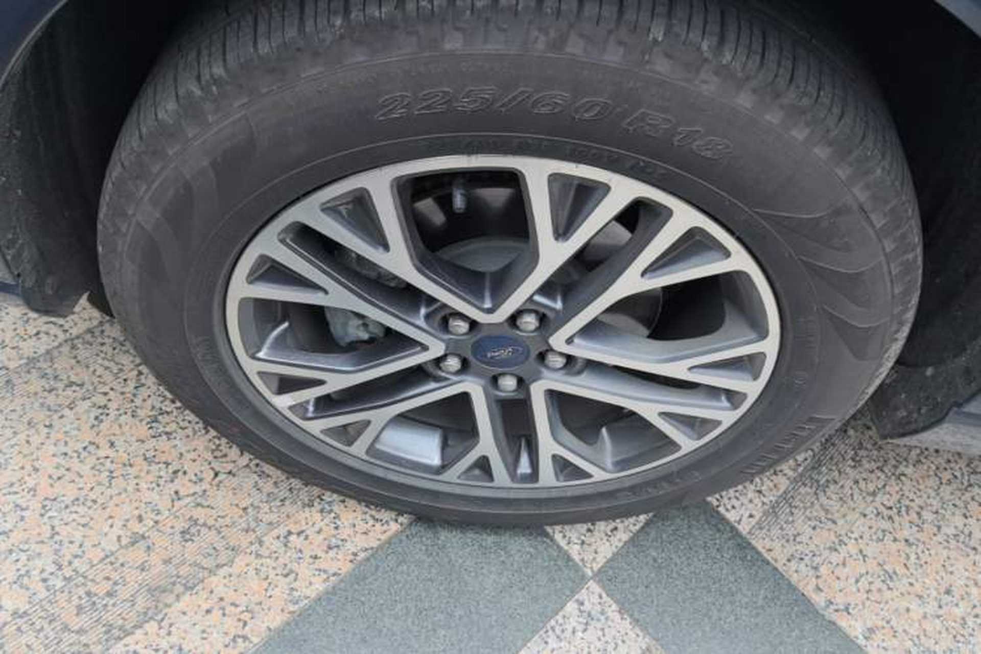 Used Ford Escape 2020 EcoBoost 245 Two-Wheel Drive Smart & Enjoyment Model Left Front Wheel Hub
