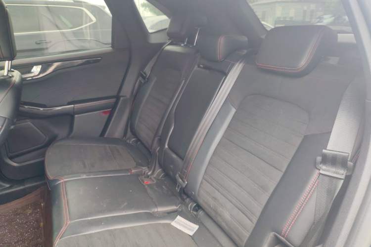 Used Ford Escape 2020 EcoBoost 245 Four-Wheel Drive ST-LINE Deluxe Edition Left Rear Seat