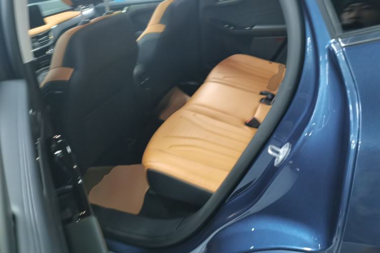 Used Ford Escape 2020 EcoBoost 245 Two-Wheel Drive Smart & Enjoyment Model Left Rear Seat
