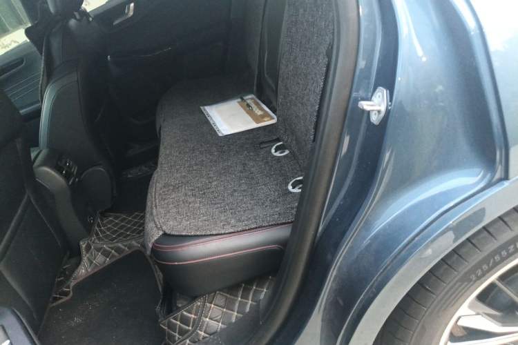 Used Ford Escape 2020 EcoBoost 245 Four-Wheel Drive ST-LINE Deluxe Edition Left Rear Seat