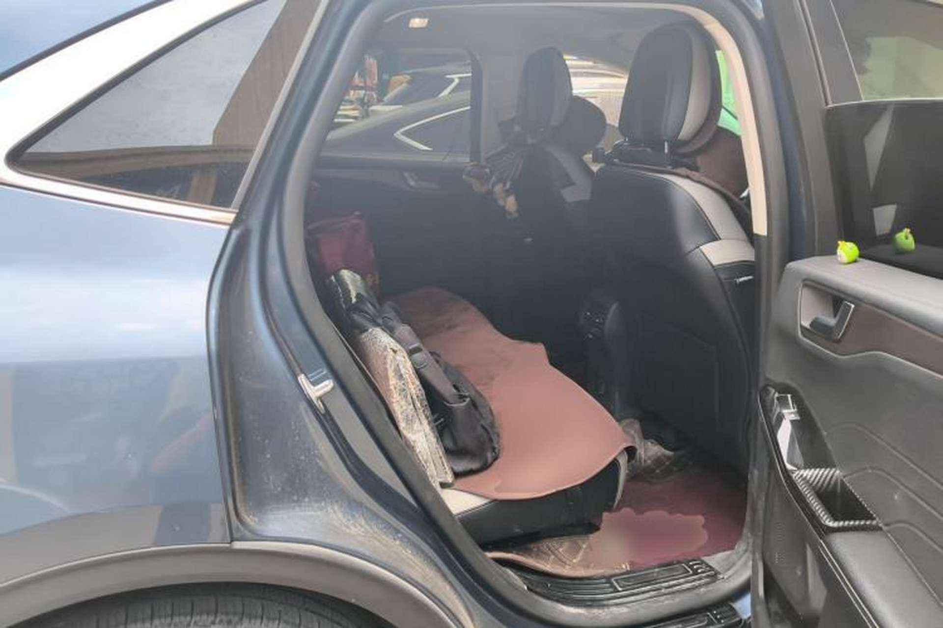Used Ford Escape 2020 EcoBoost 245 Two-Wheel Drive Smart & Enjoyment Model Left Rear Seat