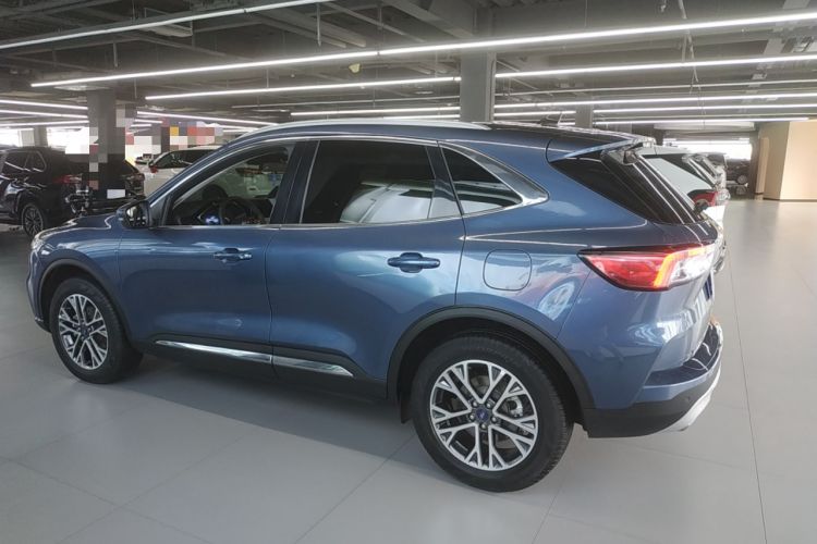 Used Ford Escape 2020 EcoBoost 245 Two-Wheel-Drive Titanium Edition Left Side
