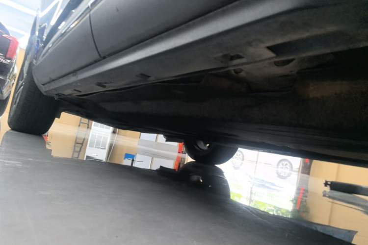 Used Ford Escape 2020 EcoBoost 245 4x4 Enjoyment Model Left Side Sill