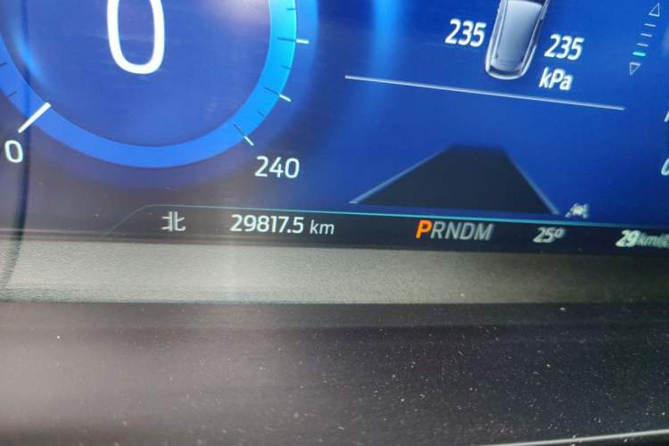 Used Ford Escape 2020 EcoBoost 245 Four-Wheel Drive ST-LINE Deluxe Edition Odometer Close Up