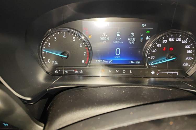 Used Ford Escape 2020 EcoBoost 245 Two-Wheel-Drive Titanium Edition Odometer Close Up