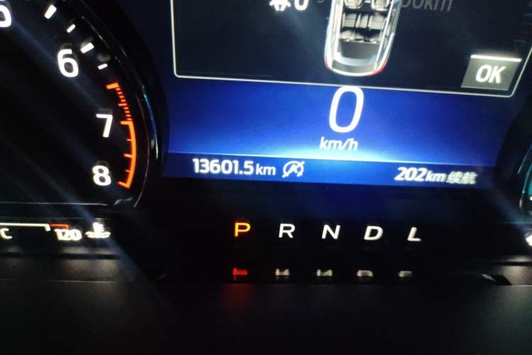 Used Ford Escape 2020 EcoBoost 245 Two-Wheel-Drive Titanium Edition Odometer Close Up