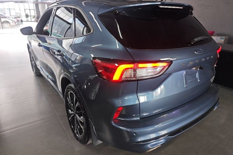 Used Ford Escape 2020 EcoBoost 245 Four-Wheel Drive ST-LINE Deluxe Edition Rear Left 45 Deg
