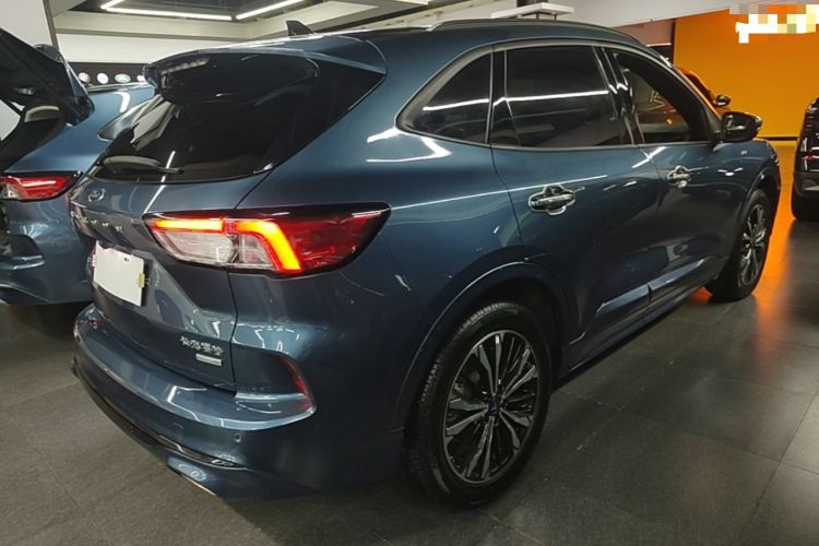 Used Ford Escape 2020 EcoBoost 245 Four-Wheel Drive ST-LINE Deluxe Edition Rear Right 45 Deg