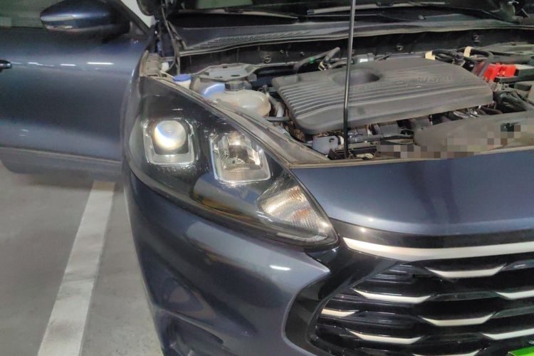 Used Ford Escape 2020 EcoBoost 245 Two-Wheel-Drive Comfort Edition Right Front Headlight