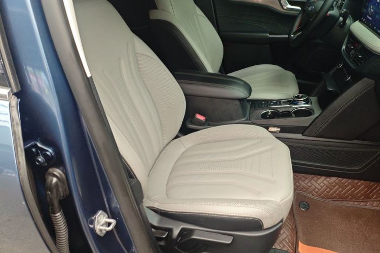 Used Ford Escape 2020 EcoBoost 245 Two-Wheel-Drive Titanium Edition Right Front Seat