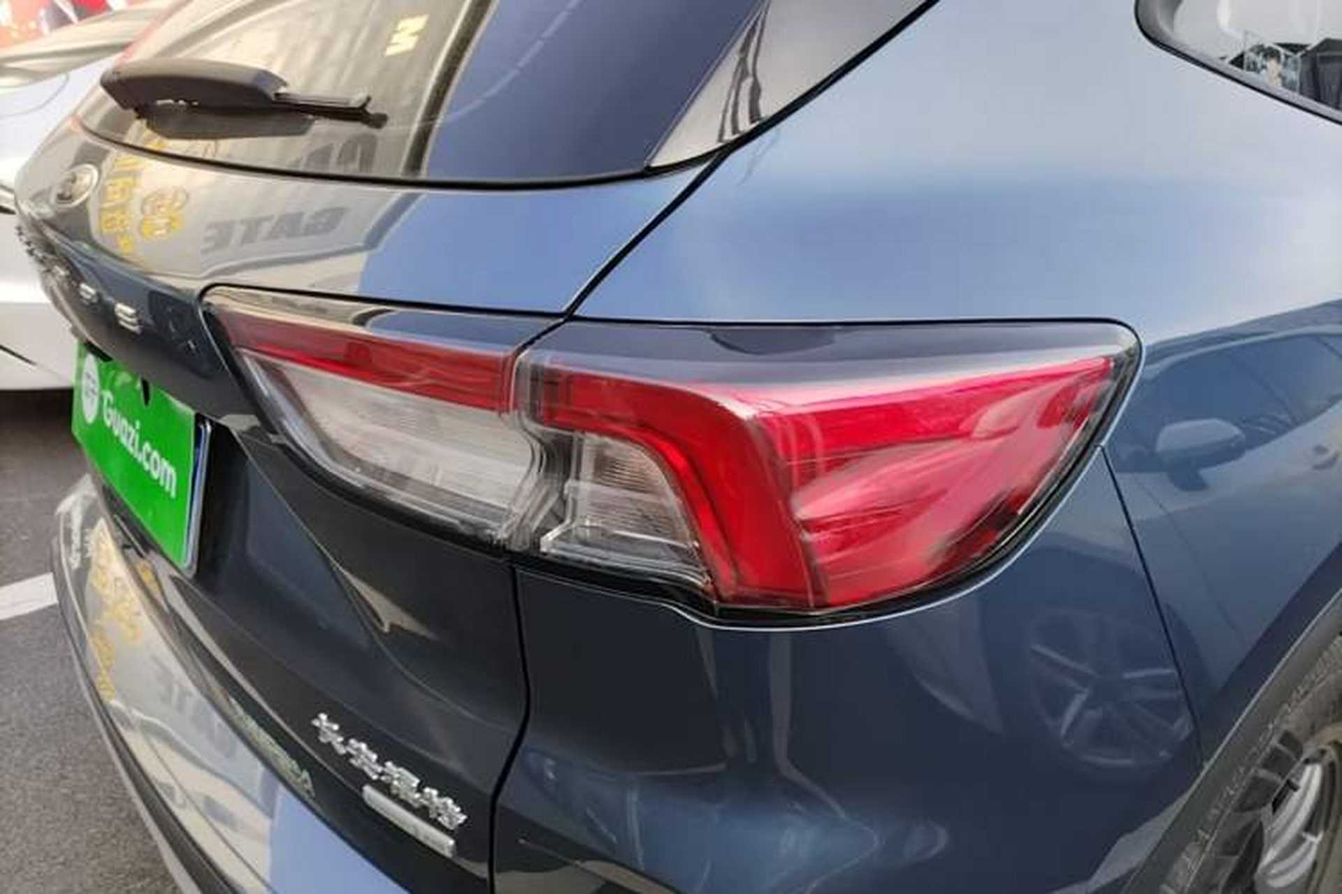 Used Ford Escape 2020 EcoBoost 245 Two-Wheel-Drive Comfort Edition Right Rear Taillight
