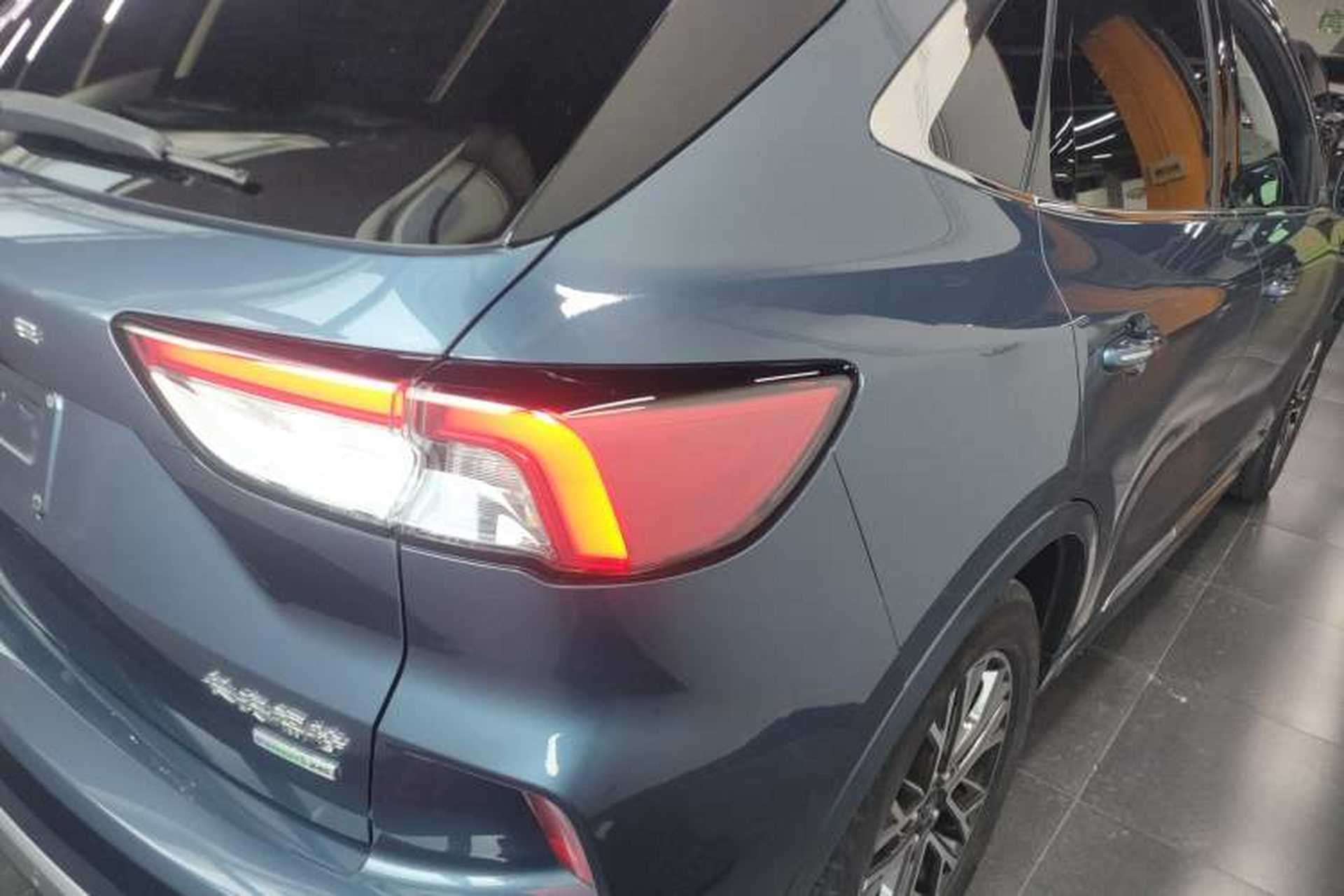 Used Ford Escape 2020 EcoBoost 245 Four-Wheel Drive Luxury Edition Right Rear Taillight