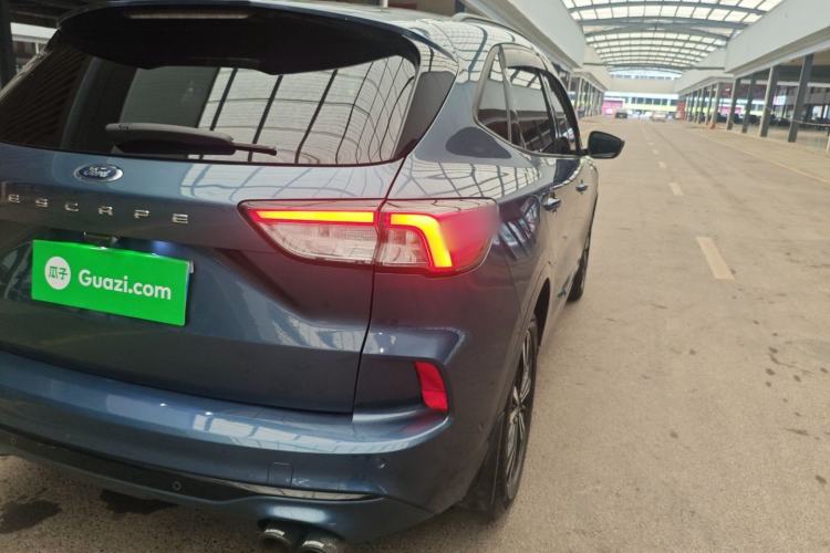 Used Ford Escape 2020 EcoBoost 245 Four-Wheel Drive ST-LINE Deluxe Edition Right Rear Taillight