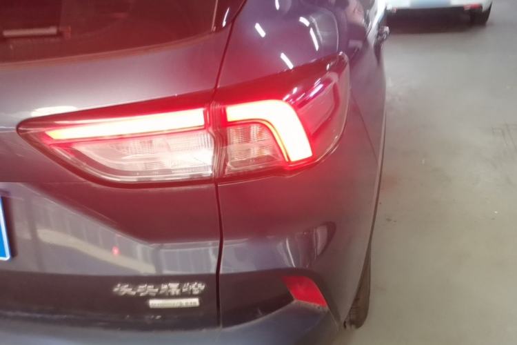 Used Ford Escape 2020 EcoBoost 245 Two-Wheel-Drive Comfort Edition Right Rear Taillight