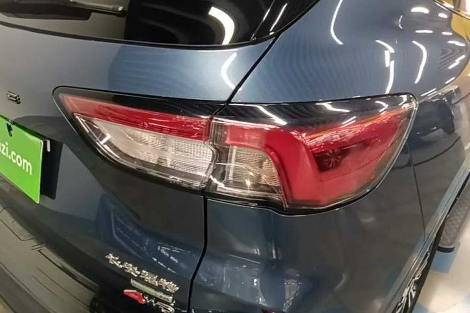 Used Ford Escape 2020 EcoBoost 245 Four-Wheel Drive ST-LINE Deluxe Edition Right Rear Taillight