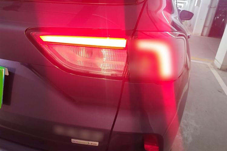 Used Ford Escape 2020 EcoBoost 245 Four-Wheel Drive Luxury Edition Right Rear Taillight