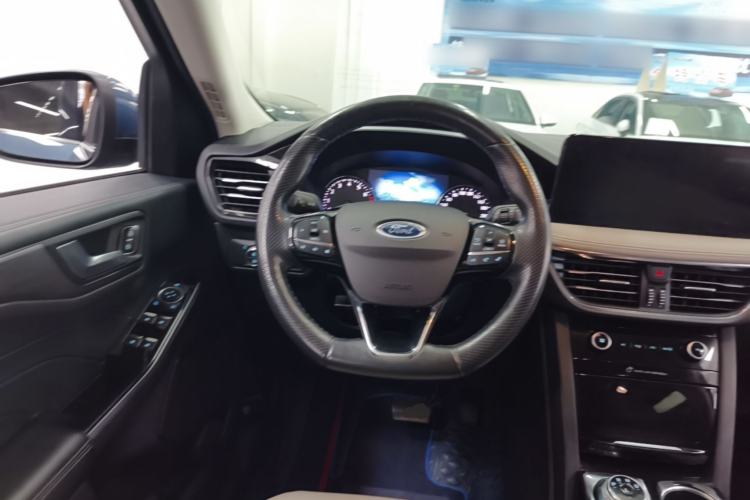 Used Ford Escape 2020 EcoBoost 245 Four-Wheel Drive ST-LINE Deluxe Edition Steering Wheel
