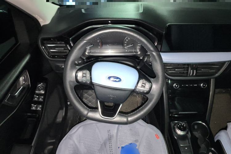 Used Ford Escape 2020 EcoBoost 245 Two-Wheel Drive Smart & Enjoyment Model Steering Wheel