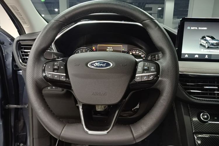 Used Ford Escape 2020 EcoBoost 245 4x4 Enjoyment Model Steering Wheel