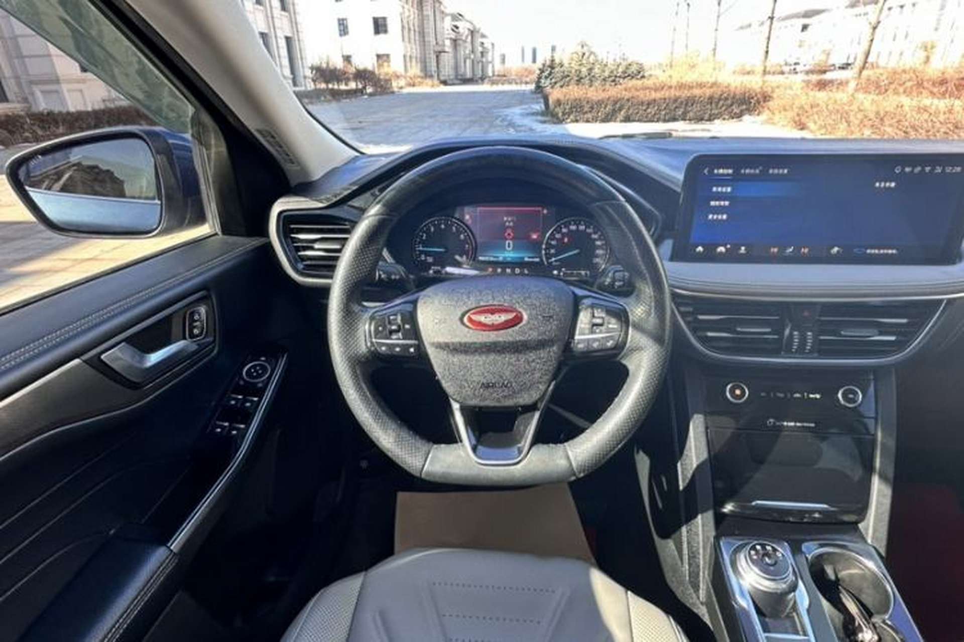 Used Ford Escape 2020 EcoBoost 245 Four-Wheel Drive Titanium Edition Steering Wheel