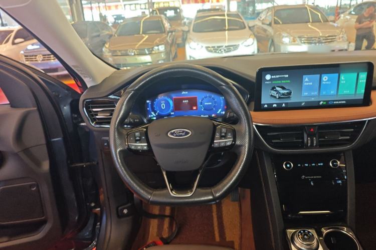 Used Ford Escape 2020 EcoBoost 245 Two-Wheel Drive Smart & Enjoyment Model Steering Wheel