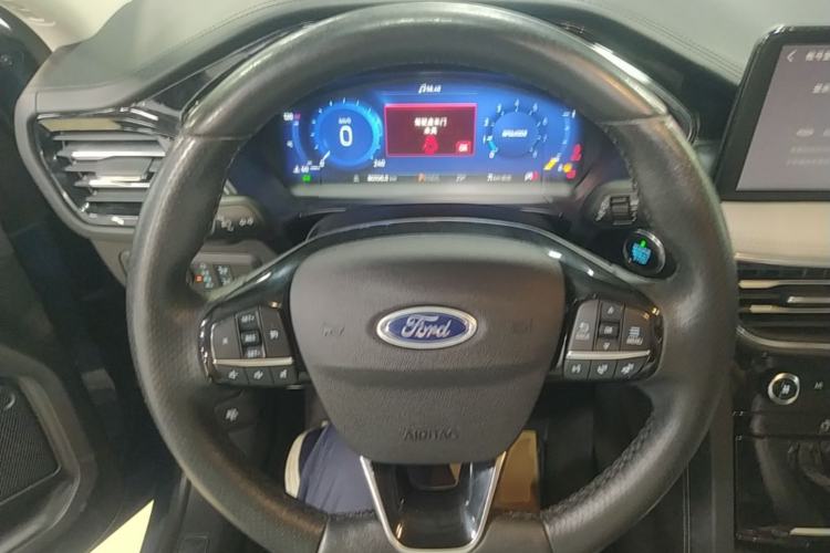 Used Ford Escape 2020 EcoBoost 245 Two-Wheel Drive Smart & Enjoyment Model Steering Wheel