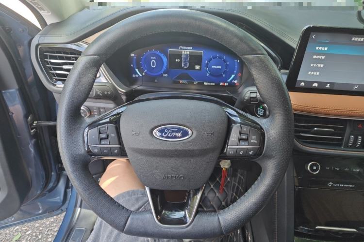 Used Ford Escape 2020 EcoBoost 245 Two-Wheel Drive Smart & Enjoyment Model Steering Wheel