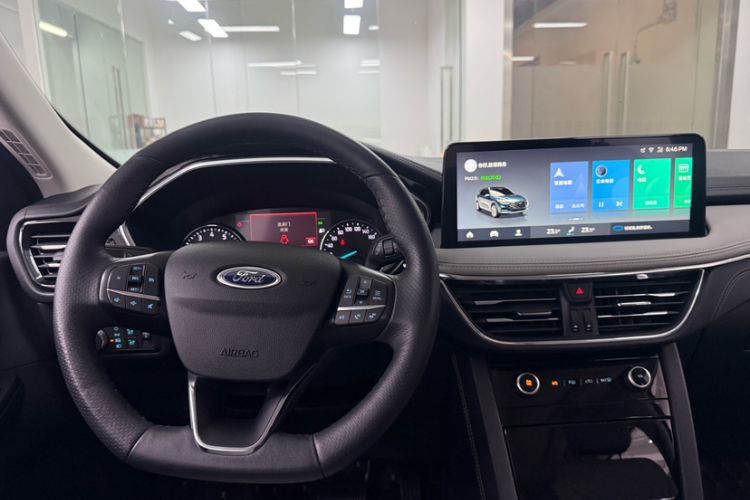 Used Ford Escape 2020 EcoBoost 245 Two-Wheel-Drive Comfort Edition Steering Wheel