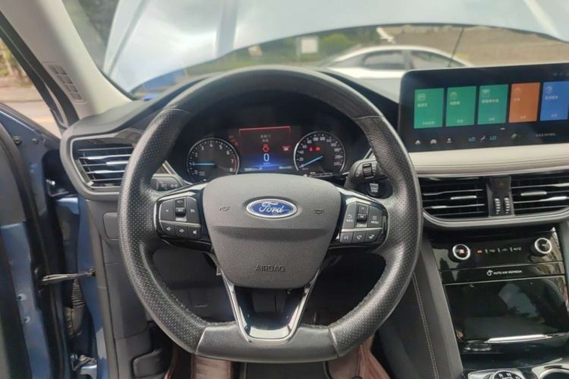 Used Ford Escape 2020 EcoBoost 245 Four-Wheel Drive Titanium Edition Steering Wheel
