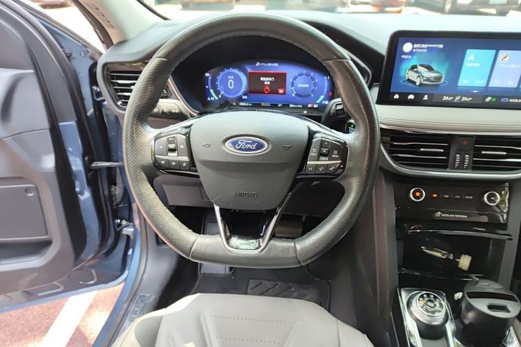 Used Ford Escape 2020 EcoBoost 245 Two-Wheel Drive Smart & Enjoyment Model Steering Wheel