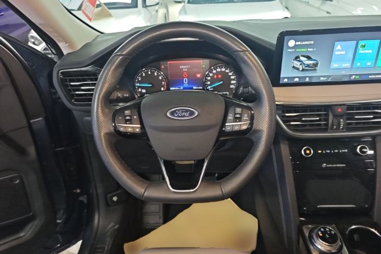 Used Ford Escape 2020 EcoBoost 245 Two-Wheel-Drive Titanium Edition Steering Wheel