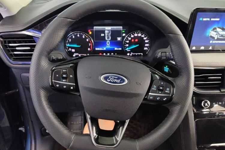 Used Ford Escape 2020 EcoBoost 245 Four-Wheel Drive Titanium Edition Steering Wheel