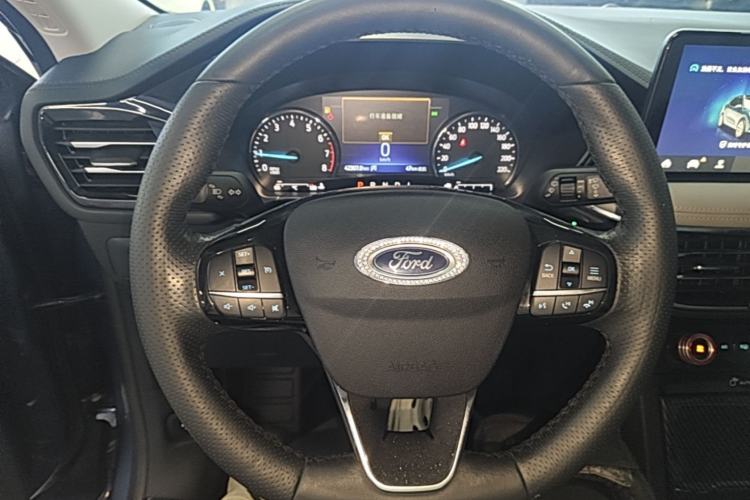 Used Ford Escape 2020 EcoBoost 245 Two-Wheel-Drive Titanium Edition Steering Wheel