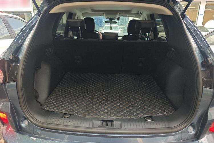Used Ford Escape 2020 EcoBoost 245 Two-Wheel-Drive Titanium Edition Trunk