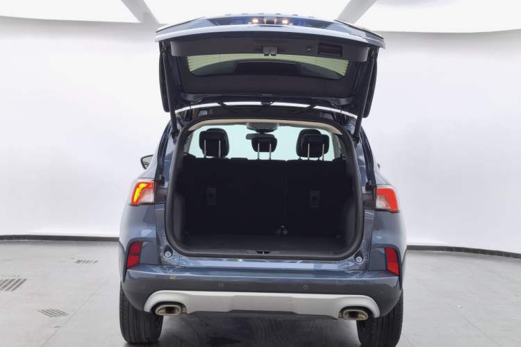 Used Ford Escape 2020 EcoBoost 245 Four-Wheel Drive Titanium Edition Trunk