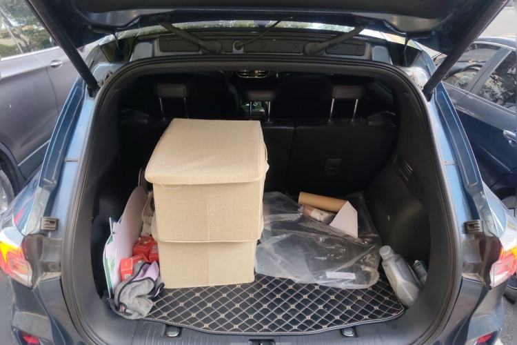 Used Ford Escape 2020 EcoBoost 245 Four-Wheel Drive ST-LINE Deluxe Edition Trunk