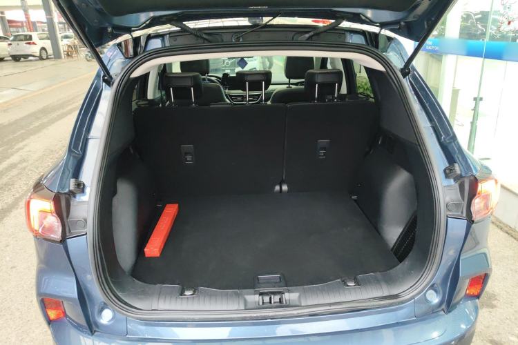 Used Ford Escape 2020 EcoBoost 245 Two-Wheel-Drive Titanium Edition Trunk