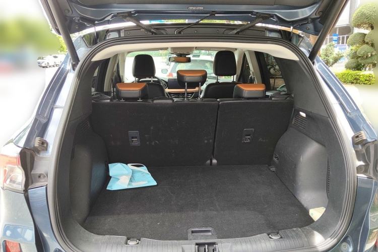 Used Ford Escape 2020 EcoBoost 245 Four-Wheel Drive Luxury Edition Trunk