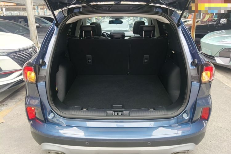 Used Ford Escape 2020 EcoBoost 245 Two-Wheel-Drive Titanium Edition Trunk